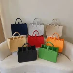 Custom Logo 2024 Fashion woman shoulder storage Felt leisure tote bag organizer handbag Felt Tote Women Handbag Low Price