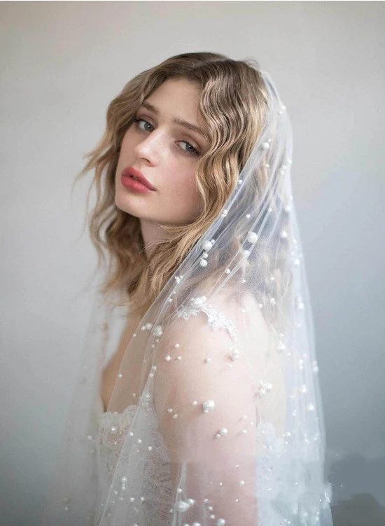 Fashion Design Romantic Brides Wedding Hair Accessories Women Pearl Wedding Veil