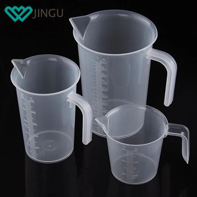 Food grade PP plastic measuring jug measuring cups set with angled grip