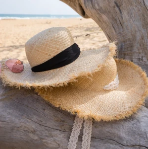 For summer beach holiday Raffia straw hat female beach hat with  white or black ribbon