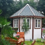 Home use prefabricated wooden house malaysia luxury log homes backyard tiny wooden house