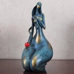 Hot sell Customized European style abstract Big Ass women resin art craft