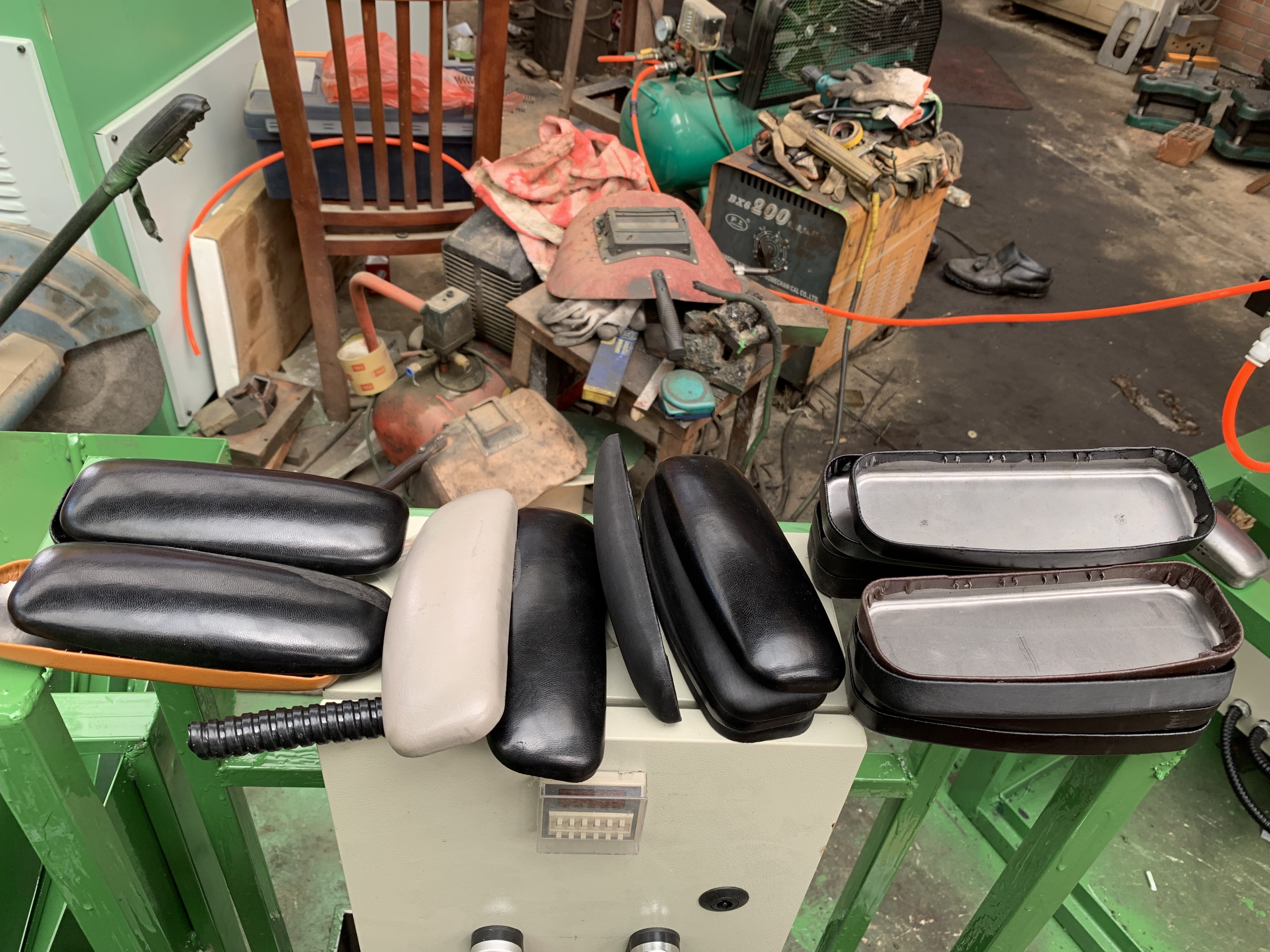 Buy Metal Spectacle Case Making Machine from Wenzhou Okcan Machinery Co ...