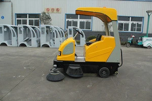 Popular Ride on Road Cleaning Machine/Electric Floor Sweeper