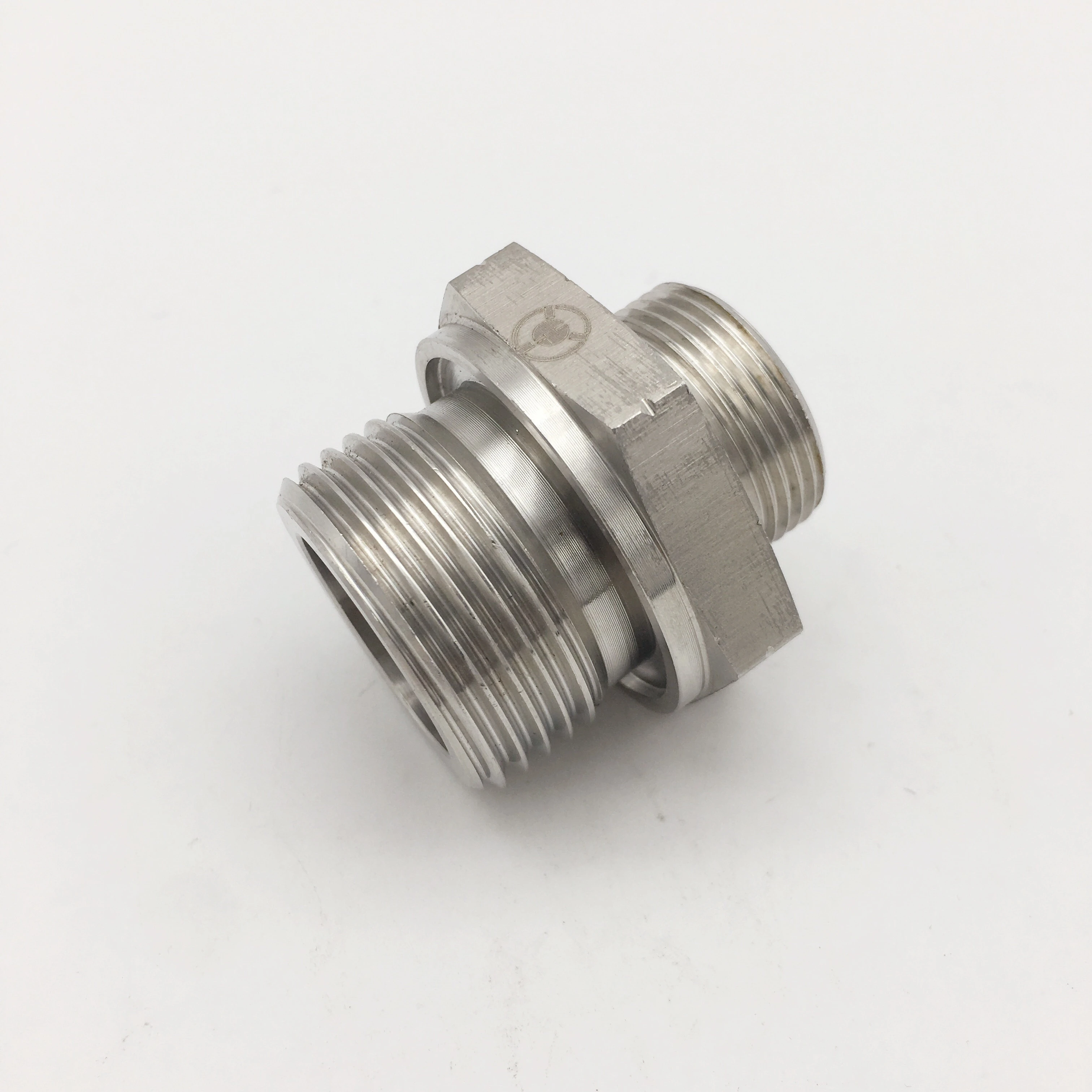 (QHH3733.2) male connecter-ED carbon steel pipe fitting for railway locomotives ISO9001