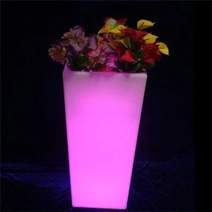 Rechargeable battery led light up tall plastic wedding flower vase