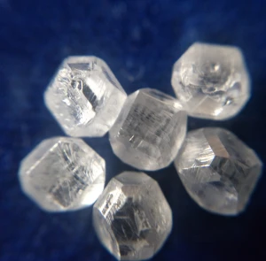 Rough Big SIze Lab Grown HPHT / CVD diamond