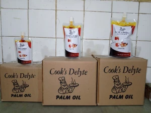 EDIBLE PALM OIL IN POUCHES