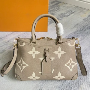 Luxury Monogram Genuine Leather Handbags Wholesale