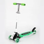 4 wheels foldable design kid ride on car kick scooters for sale