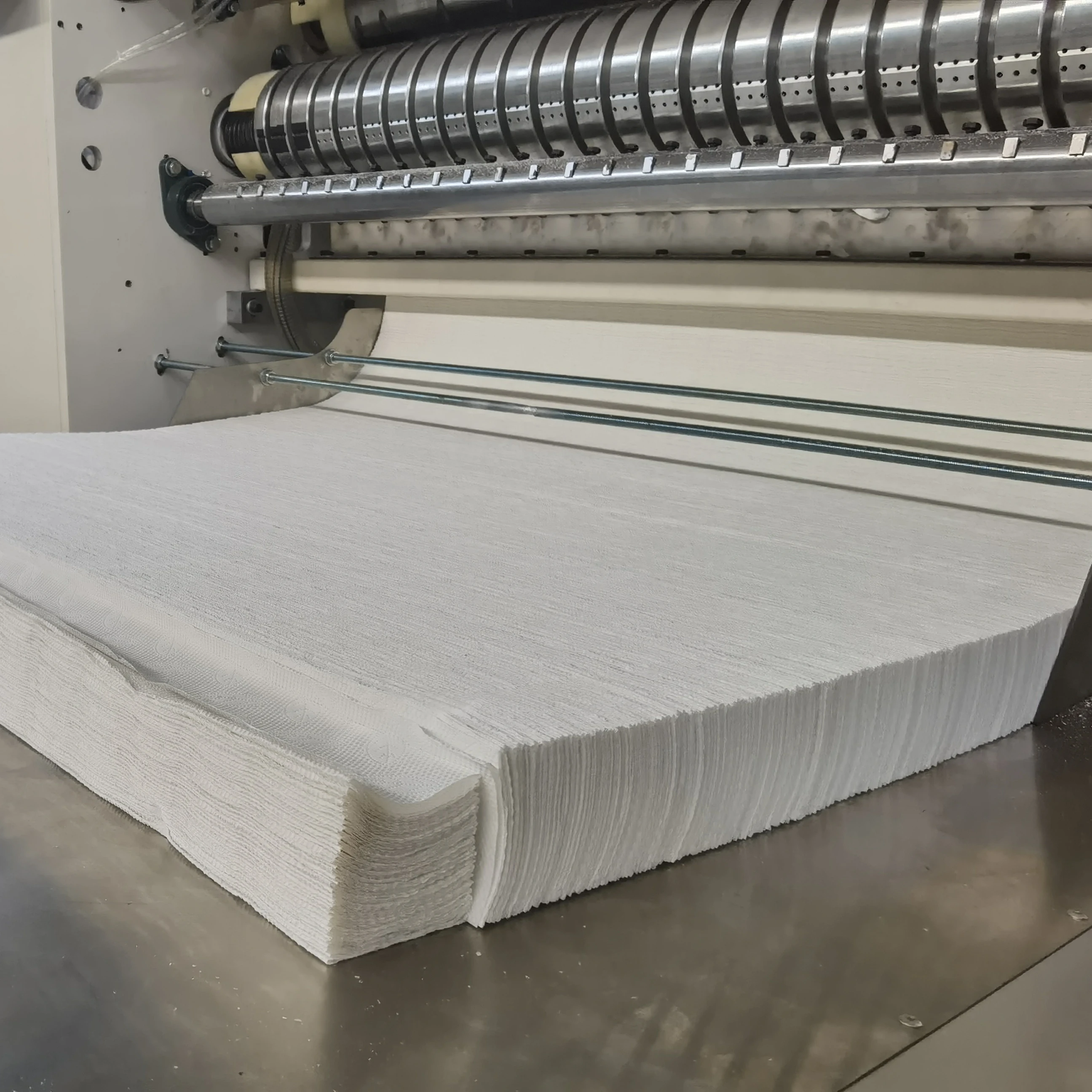 Automatic Professional Glue Laminated  N-fold Hand Towel Paper Folding and Making Machine
