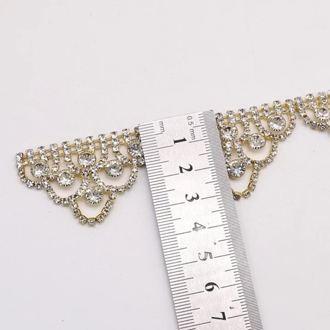 China Sew on tailoring accessories threads rhinestone trimming diamond waist belt trimming