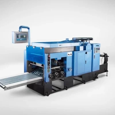Chinese Manufacturer Production Line Fold Kraft Paper Process Z Type Fanfold Paper Making Machine
