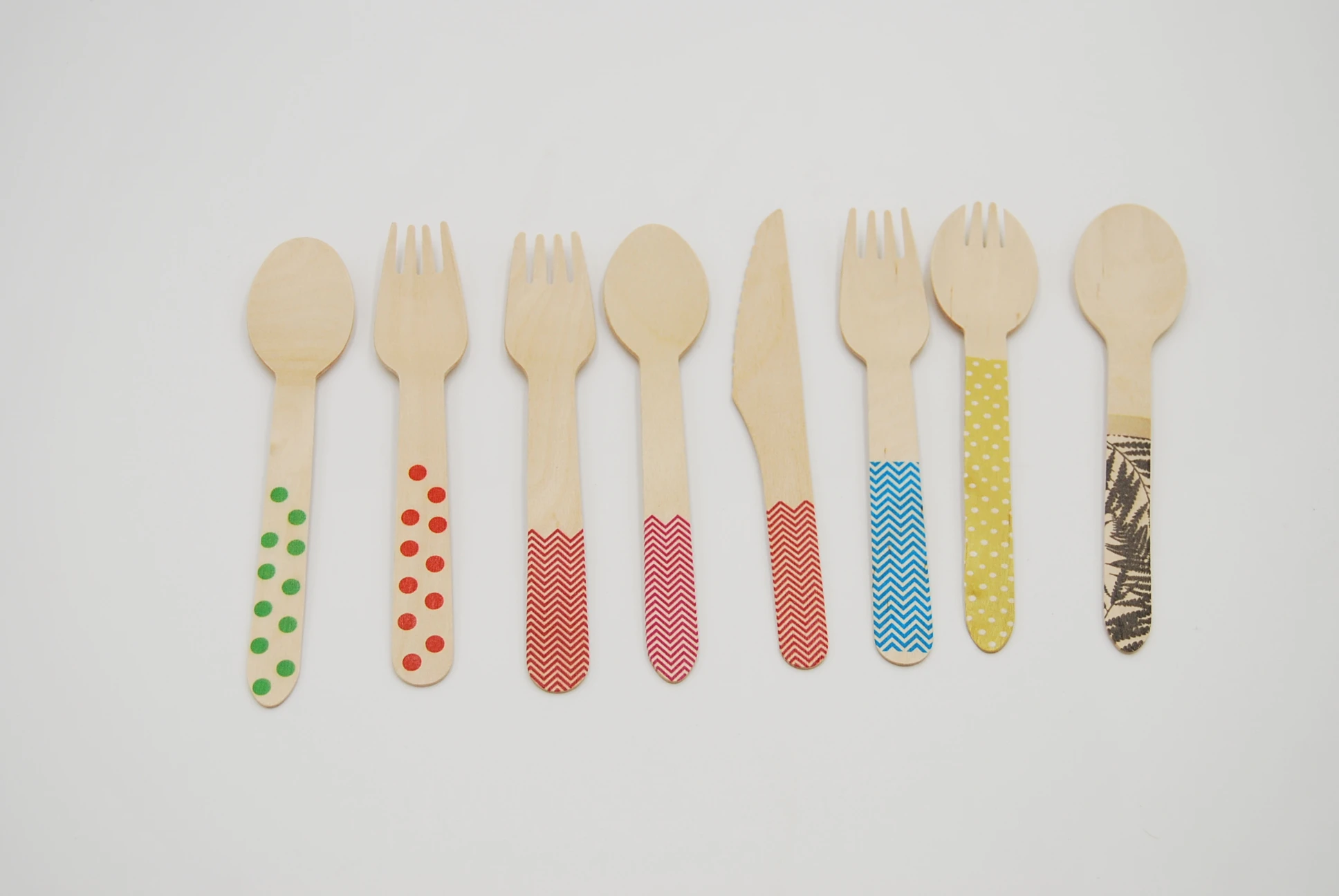 Colorful knife fork and spoon disposable bulk birch wooden cutlery