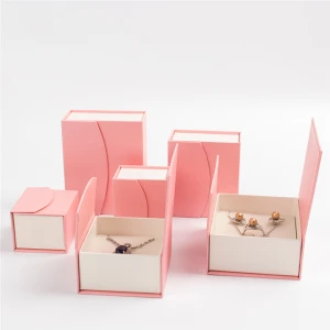 Customized Jewelry Packaging Box Pink Lid And Base Paper Cardboard Jewelry Box Packaging