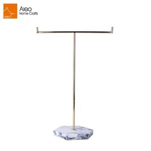 Hot sale Multifunctional indoor use bathroom towel rack/ Jewellery holder with Polyresin Marble Base