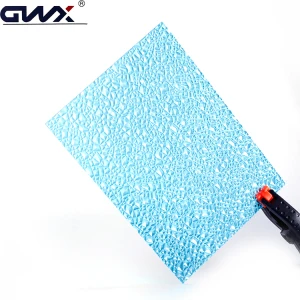 Impact resistance 1mm thick fireproof polycarbonate plastic color embossed sheet supplier