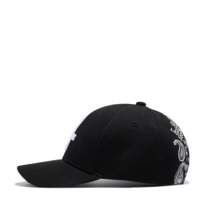 Low MOQ Customized unstructured baseball cap snapback in Sports Caps