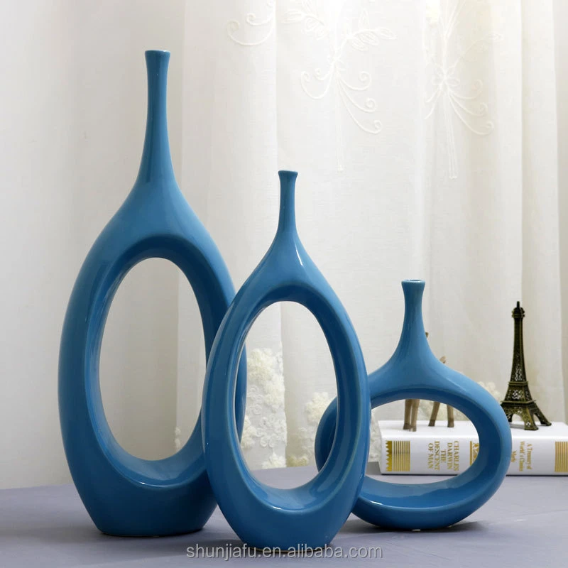 Modern Creative Hollow Design Ceramic Vase