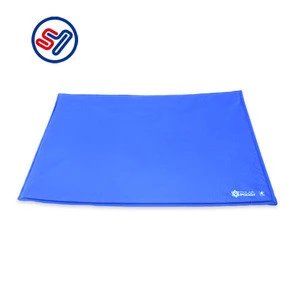 Pet Products Pressure Activated Good Quality Indoor &amp; Outdoor chillz coco jojo cooling mat pad for dogs