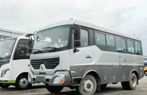 Tianjin Four-Wheel Drive Cummins 210 Horsepower 10-23 Seat Off-Road Bus – Four-Wheel Drive 23 Seat Troop Transport Bus