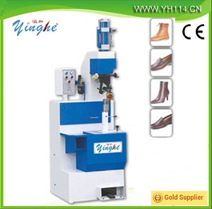 Automatic heel-nailing machine for shoes
