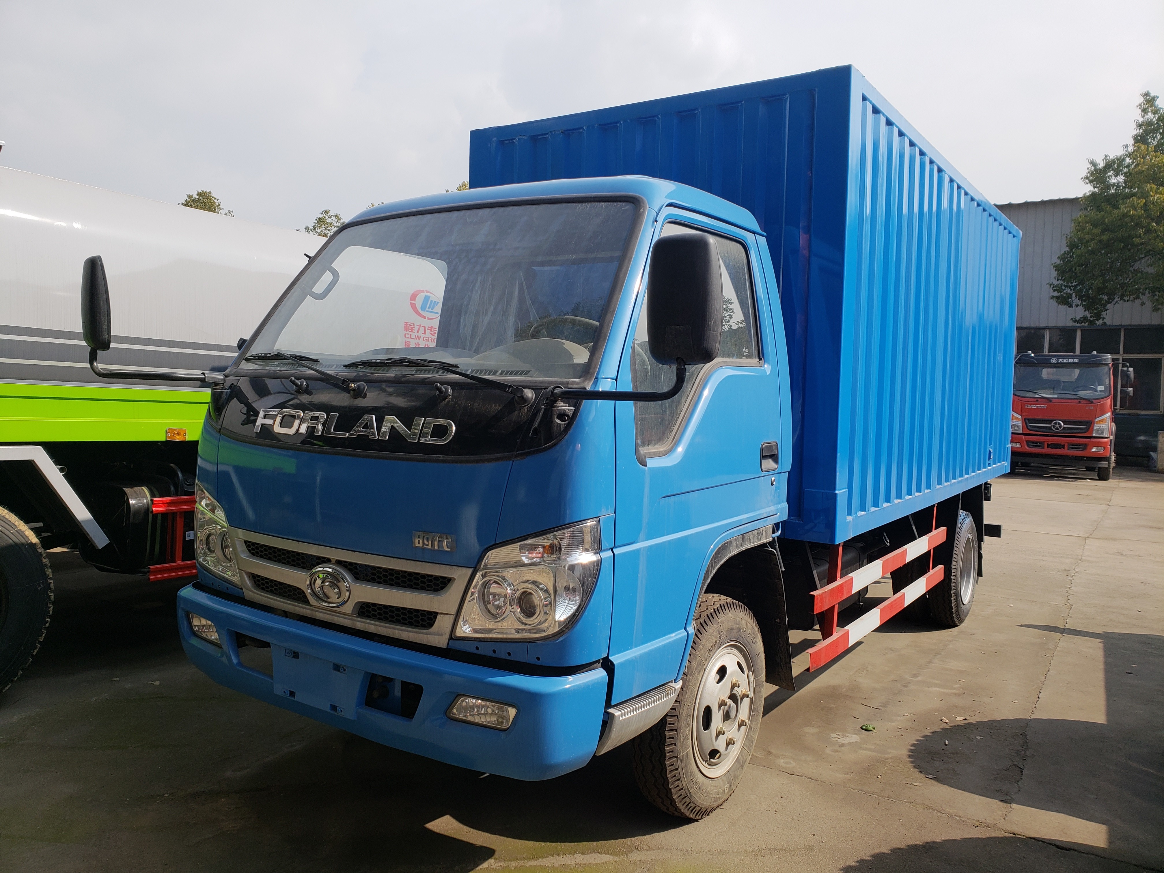 Foton forland 3-5ton van box truck with cheapest price