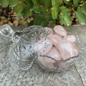 Natural Custom Polished Healing Crystals Stones Rough Rose Quartz Glass Essential Oil Diffuser of Folk Crafts
