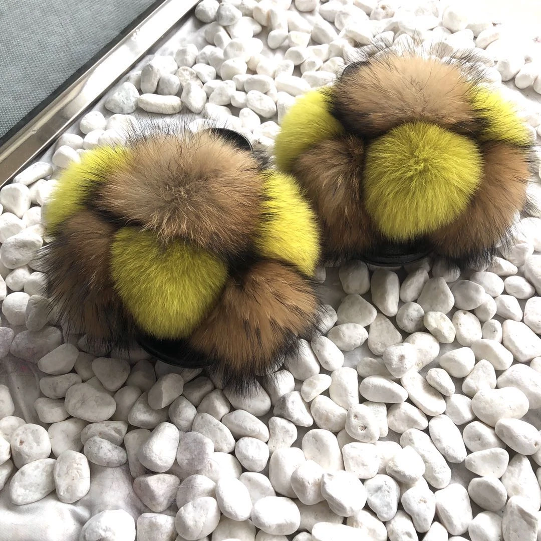 New  Pompom style high quality girls fox and rabbit  fur fashion soft and fluffy slides new style slippers
