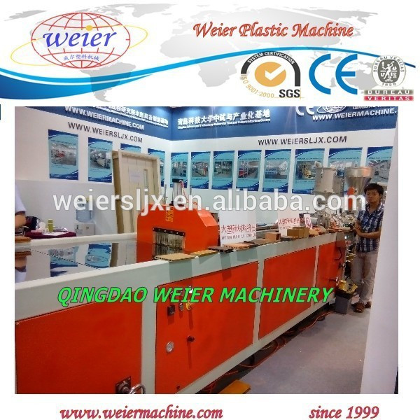 plastic green WPC PE profile line machinery for decking with high quality