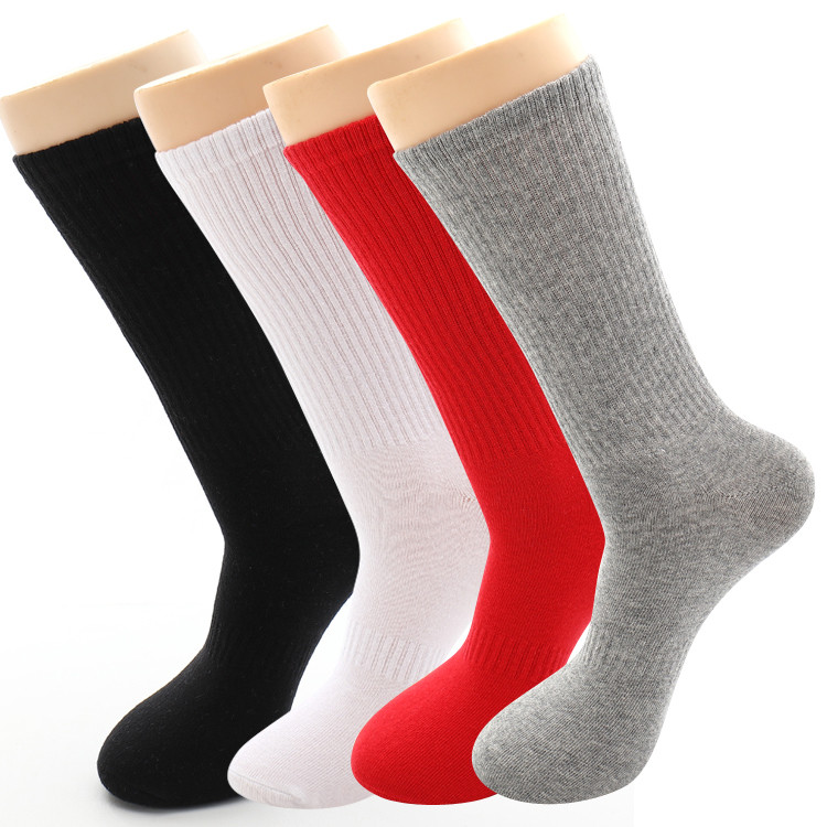 White black 100% cotton athletic crew socks  with logo fashion OEM sports socks men basketball socks elite wholesale