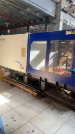 used injection molding machine