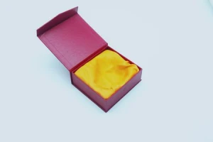 Wholesale Custom Luxury Paper Packaging Gift Box
