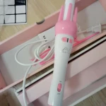 Vivid&vogue hair curler, Health & Beauty, Hair Care on Carousell