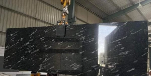 fish black granite