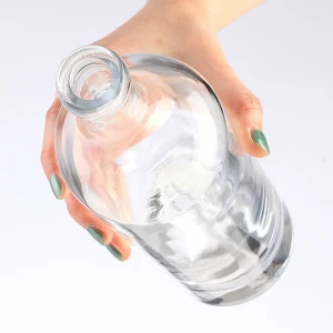 500ml Unique Round Thick base Gin Embossed  Logo  Vodka Bottle 700ml Liquor bottle Custom Liqueur Glass Bottles 750ml