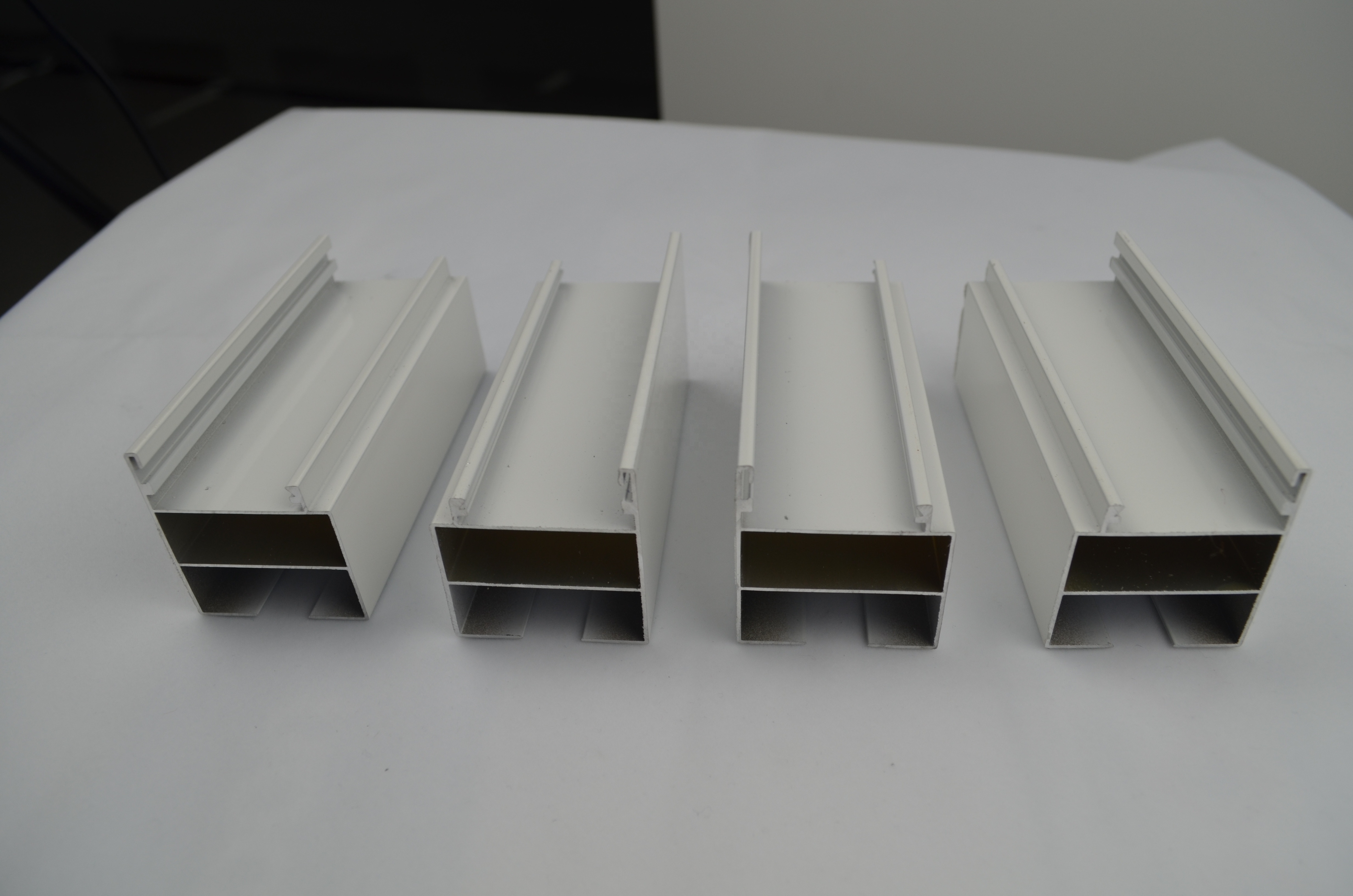 Buy 6000 Series Aluminum Sliding Door Window Profiles And Wall Corner ...
