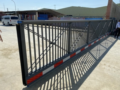 Buy Automatic Driveway Barrier, Accordion Driveway Gate And Automatic ...