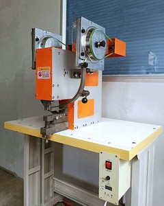 Big working desk high speed automatic button punching machine