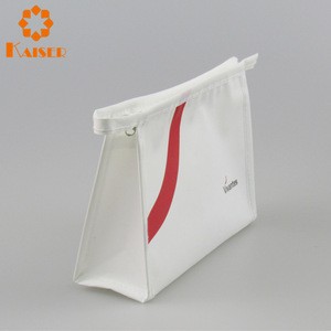 Custom wholesale fashion waterproof airline travel kit bag