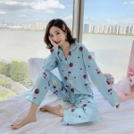customs made and wholesale,new long sleeved Lapel sleepwear women silk printed pajamas