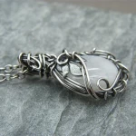 Fashion Jewelry Vintage Wrap Moonstone Necklace for Women Girls