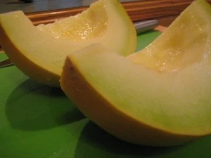 fresh melon for sale
