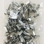 HC-49S Passive DIP 16 MHz 20pf 20ppm Crystal Oscillator