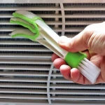 Hot selling Car Washer Cleaning Brush Microfiber For Air Condition Cleaner Computer Blinds Duster Window Cleaner