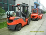 LPG/ Gas 1.8 Ton forklift. with lift height 4.5 meters, toyota seat with safe belt