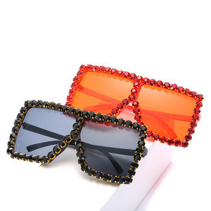 Luxury Fashion Style Crystal Rhinestone Women Sunglasses Oversize Diamond Shades Pink Sunglasses