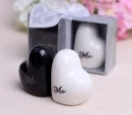 Mr & Mrs Heart Bridal Shower Salt And Pepper Shakers Wedding Door Gift Event Party Supplies