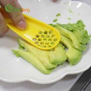 Multifunction 3in1 Avocado Slicer Set Kitchen Accessories for Fruit Vegetable Peeling