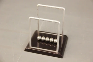 Newtonian Demonstrator /physics laboratory instruments